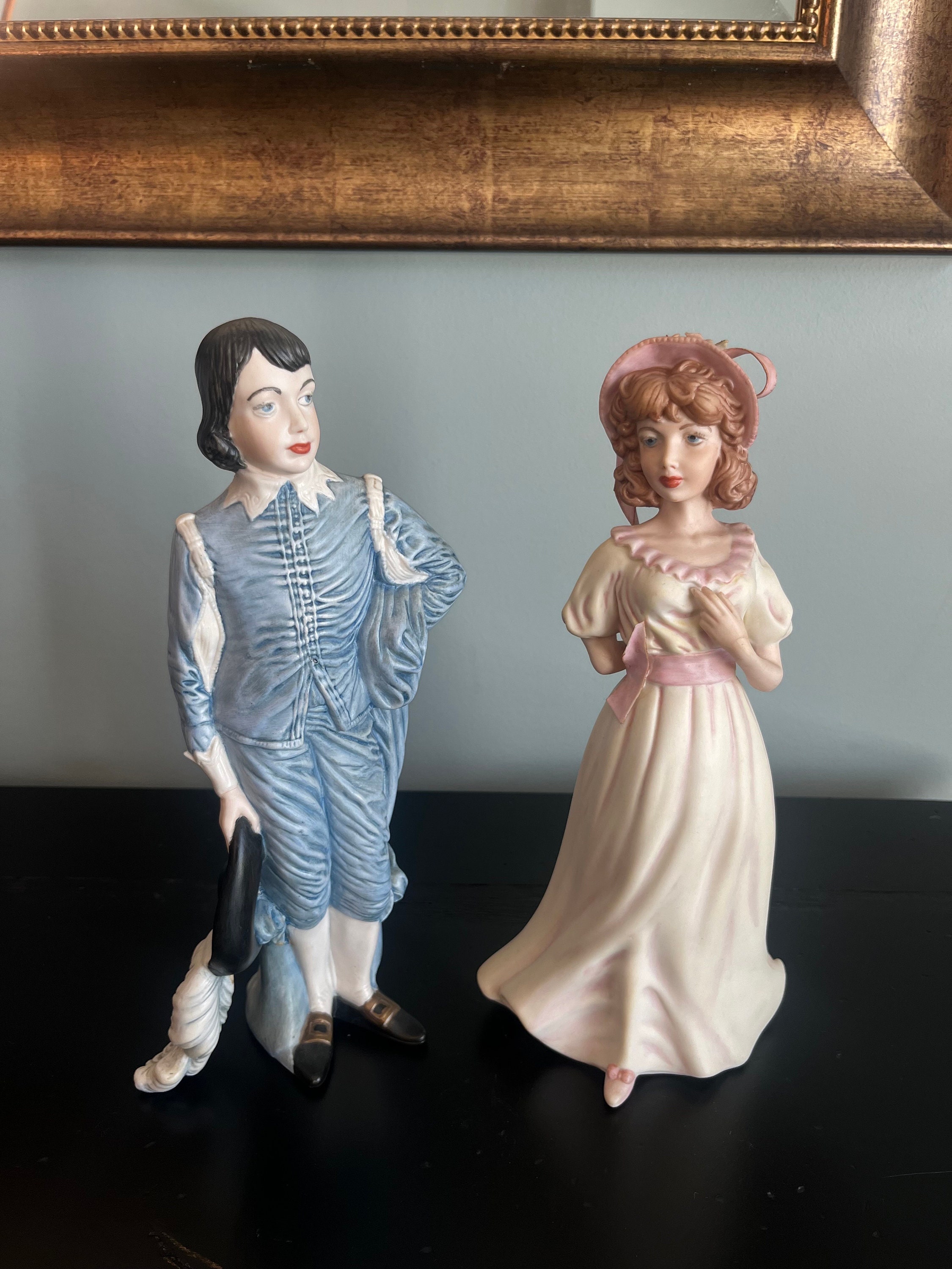 Set of 2 Vintage Holland Mold Colonial Pinkie and Blue Boy Man