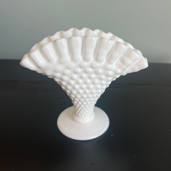 Vintage Fenton Fan Vase White Ruffled Edge Hobnail Designed Vase. Pedestal Fan Vase - 3 3/4 inches tall - with Fenton sticker - 1950s