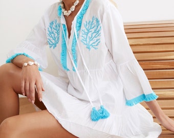 Witte katoenen tuniekjurk: geborduurde boho zonnejurk cover-up