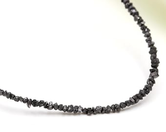 Collar con pepitas de diamante negro en bruto: cuentas sin tallar, joyería personalizada.