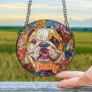 Attrape-soleil en vitrail bouledogue anglais/Cadeau personnalisé pour chien/Nom d&#39;animal de compagnie personnalisé pour les amateurs de Frenchie/Décoration de fenêtre de maison chien maman papa