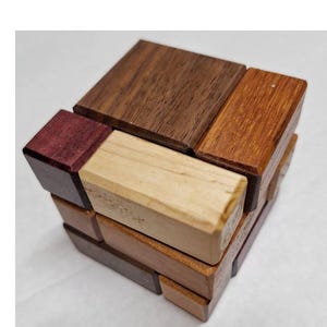 Wooden Cube Desk Ornament//Finger Fidget