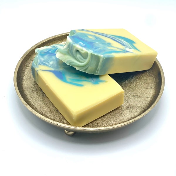 Handmade Body Soap Fruity Scent Natural Soap Artisan Soap No Palm Oil Organic Ingredients Spa Gift for Her Selfcare Gift for Mom