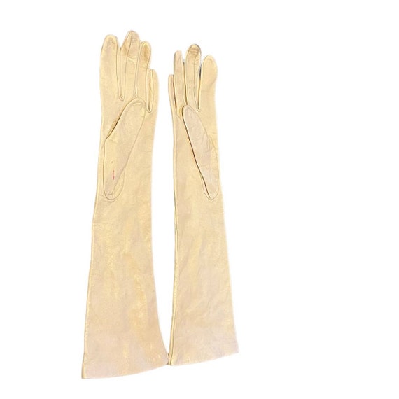 Vintage Long ecru leather gloves Size 6.5 - image 2