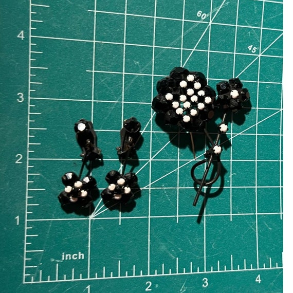 Black Metal Floral Brooch and Earrings with White… - image 9