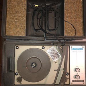 Vintage Truetone Solid State Stereophonic Portable Record Player w/ Speakers