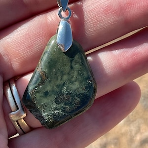 Green jasper pendant