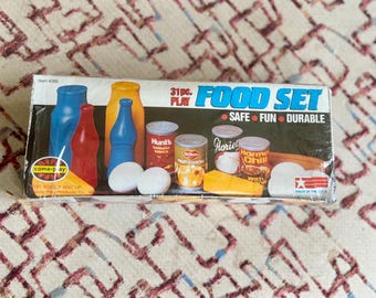 Vtg Come Play food set NIP vintage play food item # 395