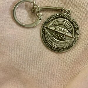 Vtg 1982 Hollywood Bowl Battle of the Bands pewter like keychain L.A parks and rec