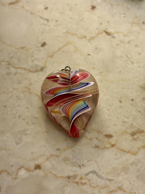 Stunning vintage 90s Murano rainbow glass heart s… - image 2