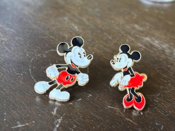 Vtg Mickey Mouse & Minnie Mouse enamel pins Mickey Minnie painted pins