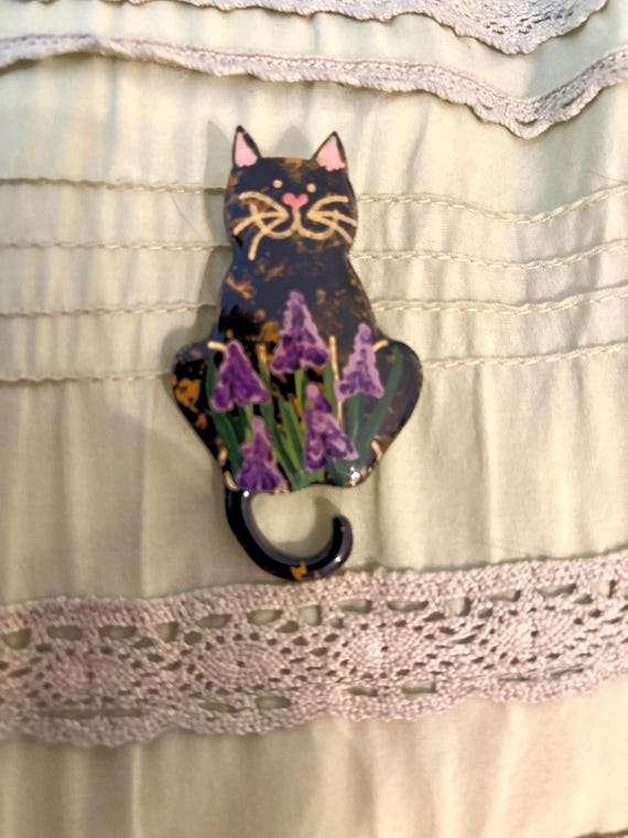 Black cat brooch hand painted lilacs purple flowers