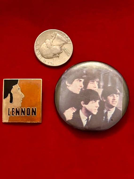 ジョンレノン 缶バッジ　Vintage ヴィンテージ　ビートルズ 80s ジョン・レノン ヴィンテージ缶バッジ/JOHN LENNON