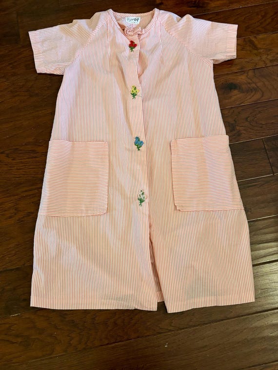 60s Loungcraft Original pink candy striped housed… - image 10