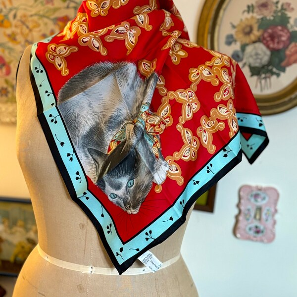 Retro 90s Met Museum of Art cat scarf red butterflies turquoise trim