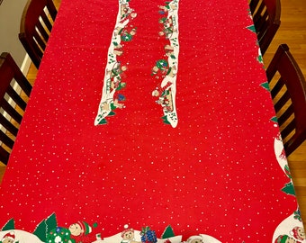 90s teddy bear Xmas table cloth Christmas holiday bear tablecloth red white snow scene adorable bears Xmas decor vintage 81 x 60