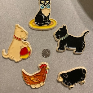Adorable set of 5 vintage plastic animal magnets tuxedo cat black sheep chicken Scottie dogs retro magnets