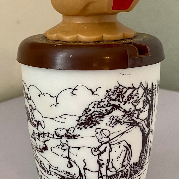 Vintage plastic Whirley Industries Warren PA  cow topped sippy cup PA Dutch farm theme souvenir
