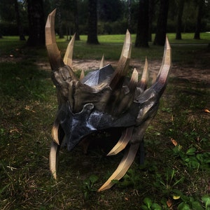 Jagged Crown Skyrim Helmet  High Quality 1:1 Scale Cosplay Prop / Quick Response
