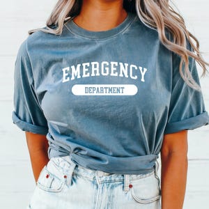 Camisa de enfermera de urgencias de Comfort Colors, camisa de enfermera de urgencias, regalos de enfermería, enfermera de medicina de urgencias, regalo de enfermera de urgencias, regalo de enfermera de urgencias