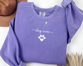 Dog Lovers Crewneck sweatshirt, Dog Mom Comfort Colors Crewneck Sweatshirt
