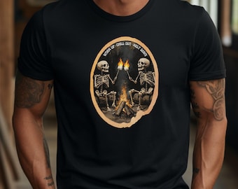 Camiseta Comfort Colors, divertida camiseta de esqueleto, esqueletos asando malvaviscos, camiseta de camping, camiseta gráfica de esqueleto, camiseta de mujer, camiseta de esqueleto