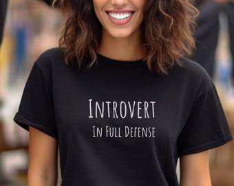 Introvertiert in voller Verteidigung Shirt, soziale Distanzierung T-Shirt, soziale Angst Shirt, sarkastisches Shirt, lustiges ungeschicktes Shirt, asoziales Shirt