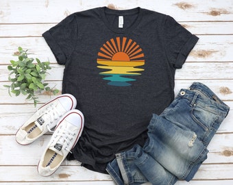 Retro solnedgångströja, strandtröjor, t-shirt dam, Sun Rays-tröja, strandvibbströja, semestertröjor, tjejpresenter, solnedgångströja, sommartröjor