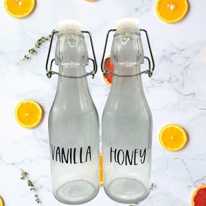 8oz Glass Spice Bottle with Swing-Top Clasp: Customizable Label