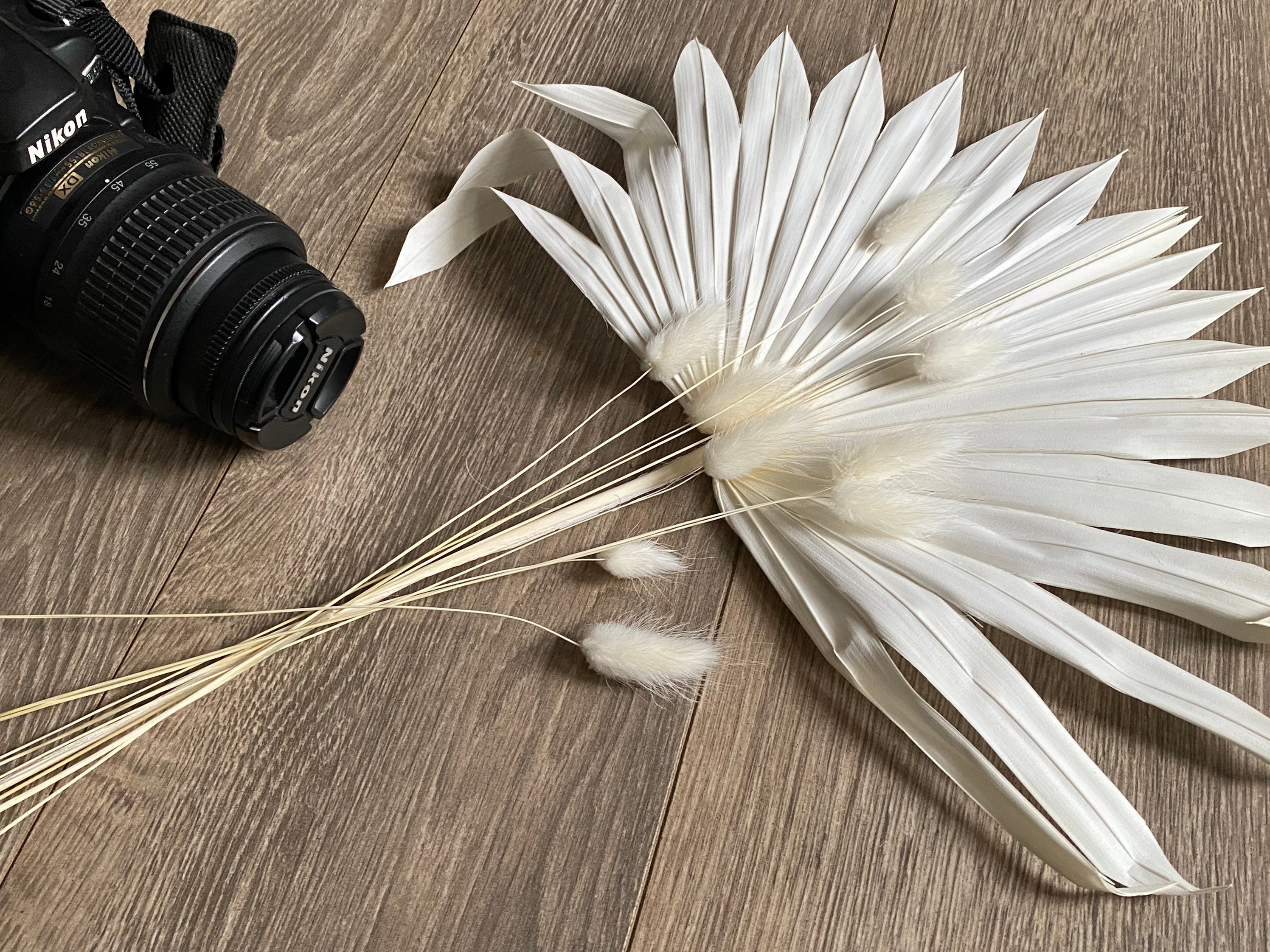 Flower Boho Bouquet, Bleached bunny tail grass bouquet with preserved bleached palm fern, elegant home accent, Long lasting natural flowers