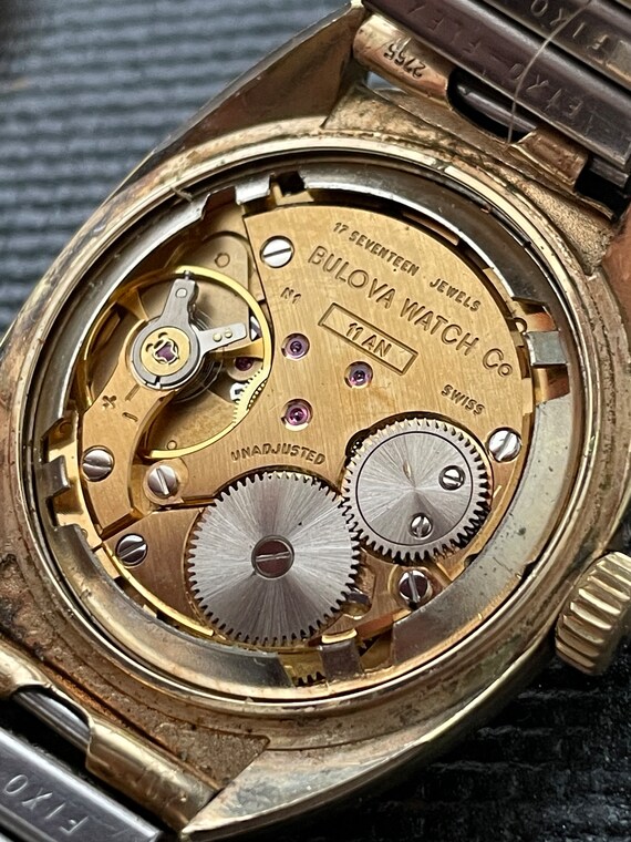 Vintage Bulova Winding Watch Gem