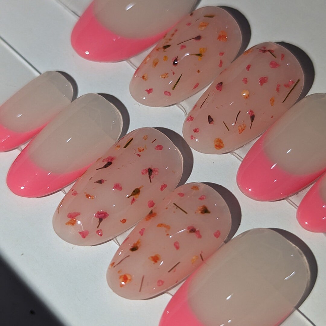 Dried Flower Press on Nails Short Encapsulated Spring Glue Etsy