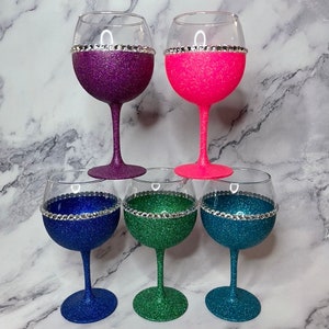 Glitter Wine Glass, Wedding gift, White wine glass, red wine glass, Anniversary gift, bling glass, bride glass,  Holiday glass