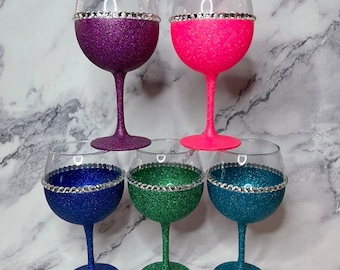 Glitter Wine Glass, Wedding gift, White wine glass, red wine glass, Anniversary gift, bling glass, bride glass,  Holiday glass