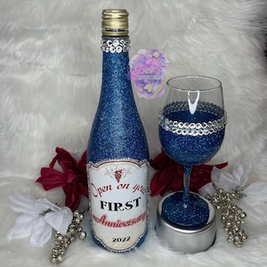 Wine bottle set, Custom label, Glitter bottle, Glitter glass, Glitter Wine Glass, Long steam glass, Bling Bottle, Rhinestones, custom bottle