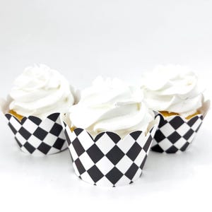 Wonderland Party Cupcake Wrappers set of 12