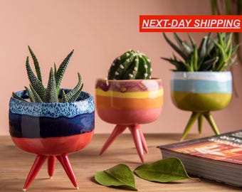 Handmade Small Three Legged Ceramic Planter, Minimalist Succulent Pot, Tripod Cactus Holder
