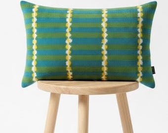 Fundas de cojín reversibles de lujo con estampado Ikat de seda y terciopelo - Hechas a mano en seda, con reverso de lino, decoración para el hogar de edición limitada.
