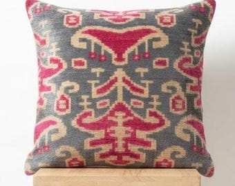 Funda de cojín de lujo de terciopelo de seda Ikat, seda tejida a mano, reverso de lino, decoración para el hogar de edición limitada.