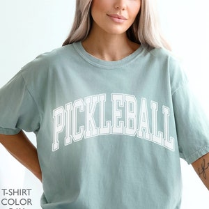 Pickleball Comfort Colors® T-shirt Garment Dyed Vintage Aesthetic Premium Tee Minimalist Pickleball Gift Pickleballer Unisex Premium Tshirt