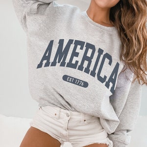 America Sweatshirt EST 1776 Faded Vintage Style Aesthetic USA Crewneck Trendy Varsity Style America Crewneck July 4th Unisex Sweatshirt