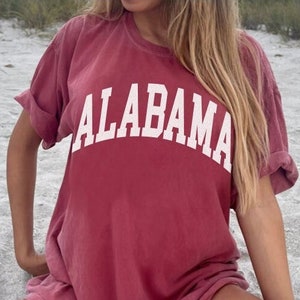 Alabama Comfort Colors® Tshirt Vintage Aesthetic Game Day Tee Alabama Football Fan Shirt Tailgate Alabama Crewneck Oversized Tee