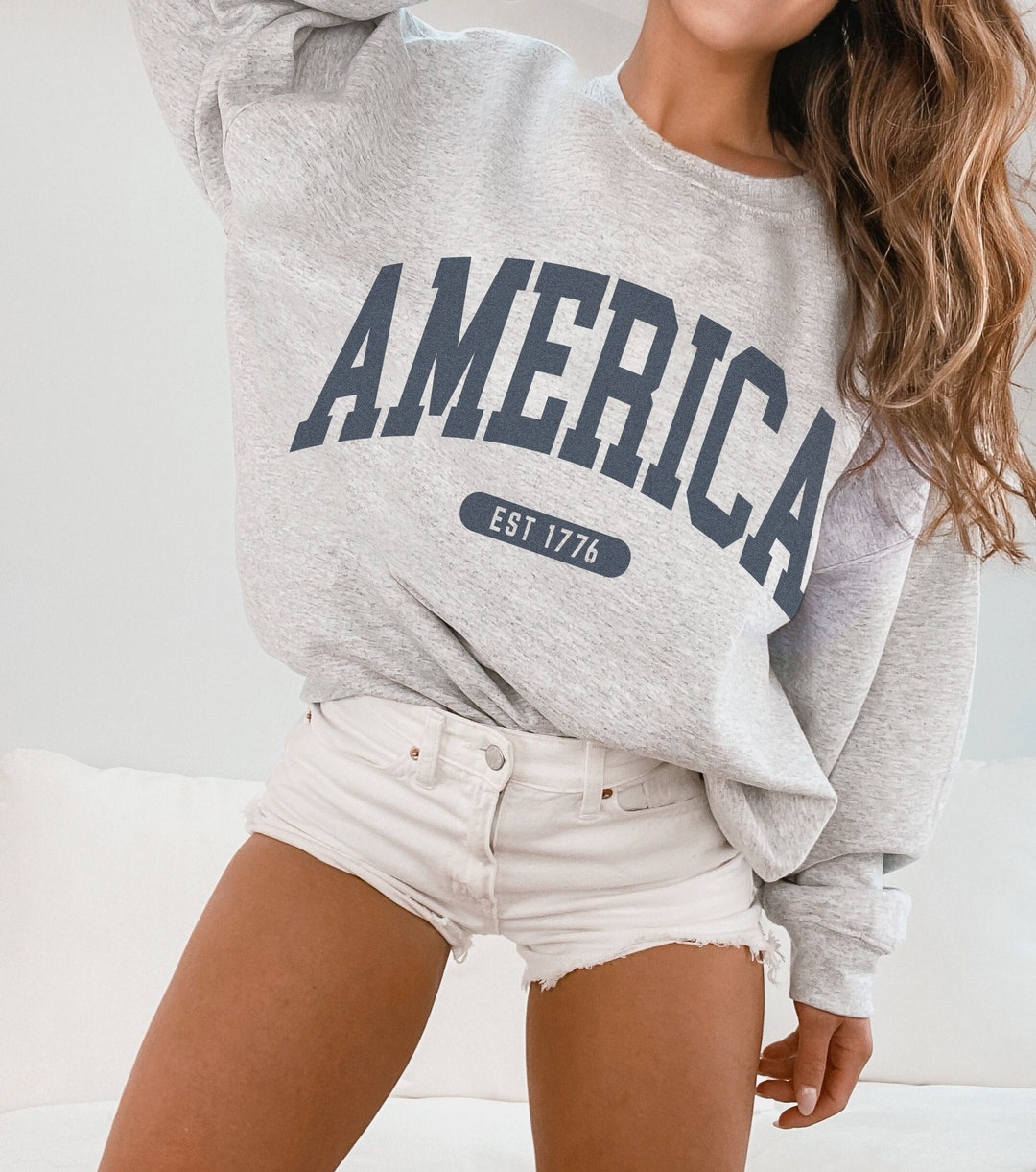 America Sweatshirt EST 1776 Faded Vintage Style Aesthetic USA Crewneck ...