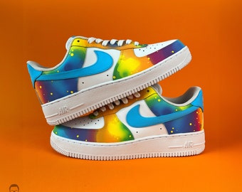 エア フォース 1 レインボーペイントスニーカー、カスタムシューズ