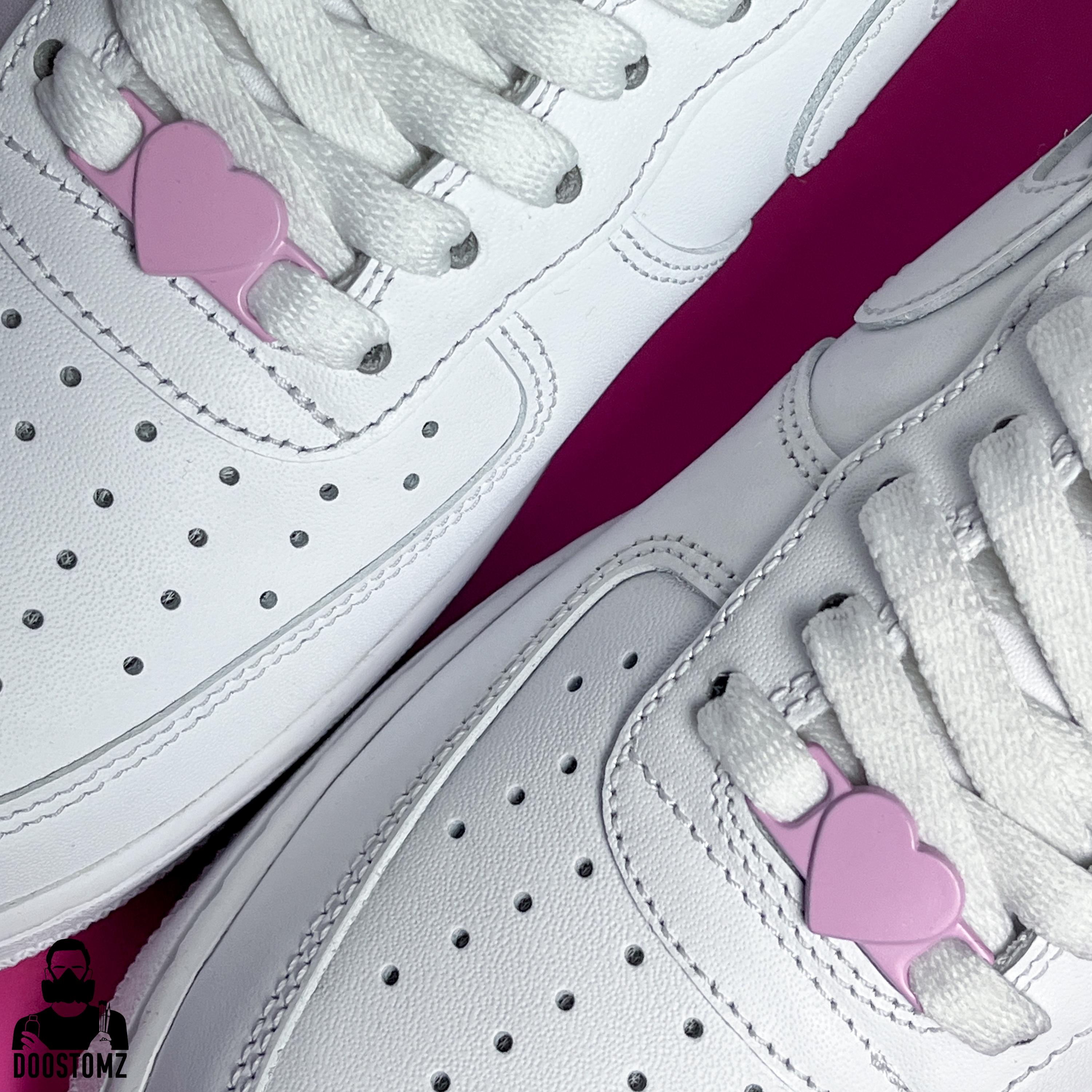 nike heart lace lock