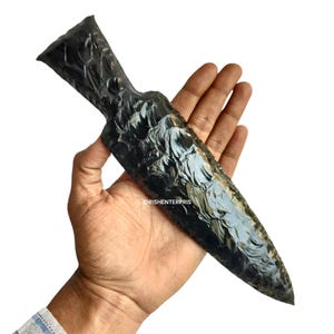 Spada di ossidiana nera grande da 10 pollici Coltello di ossidiana Coltello fatto a mano da uomo Coltelli con pietre preziose Lame di ossidiana lavorate a mano Coltello di cristallo di qualità da 10 pollici