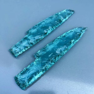 Increíbles cuchillos de cristal de obsidiana azul aguamarina raros, cuchillos de piedra hechos a mano, hojas de lava, cuchillo de obsidiana de cristal obsidiana de regalo de 5,5 a 6 pulgadas, 1 pieza