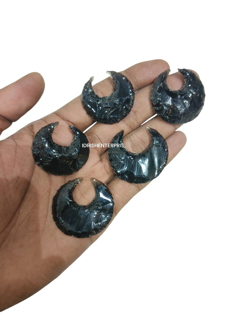 Black Obsidian Moon,hand Carved Crystal, Gamestone Moon, Pocket Crystal