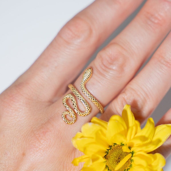 BEA Gold Vintage Snake Ring, Sterling Silver Snake Ring, Open Snake Ring, Animal Ring, Snake Wrap Ring, Adjustable Ring, Gift for Her