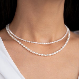 TINA Tiny Rice Pearl Necklace Women, Freshwater Pearl Necklace, Small Pearl Necklace, Dainty Pearl Choker Necklace, Gold Minimalist Necklace